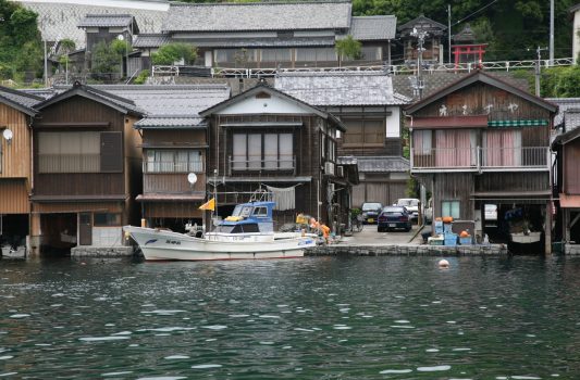 伊根の舟屋の風景　京都の風景