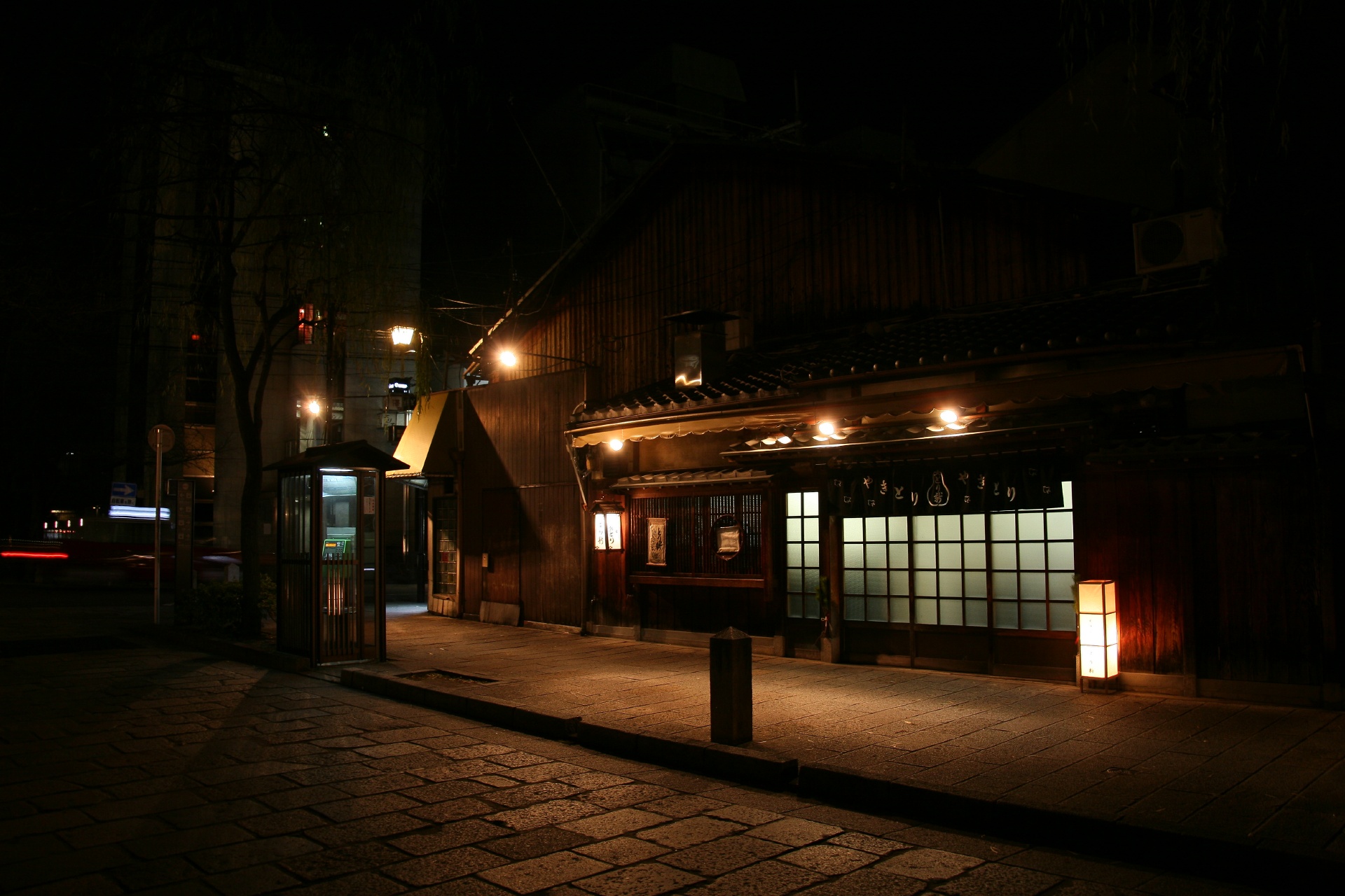 夜の祇園白川　京都の風景