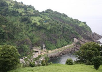 越前海岸「呼鳥門」と日本海　福井の風景