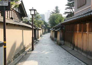 金沢　「長町武家屋敷通り」の風景　石川の風景