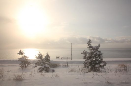 北斗星の車窓から見る冬の朝の北海道の風景　北海道の風景