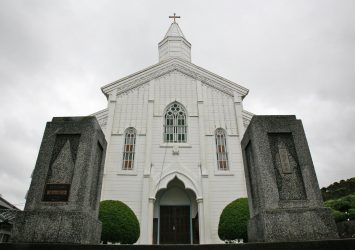 五島列島　福江島の風景「水ノ浦教会」　長崎の風景