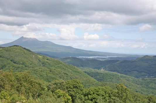 きじひき高原から見る駒ヶ岳と大沼　北海道の風景
