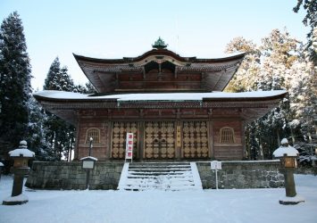 雪の比叡山　延暦寺　戒壇院　滋賀の冬の風景
