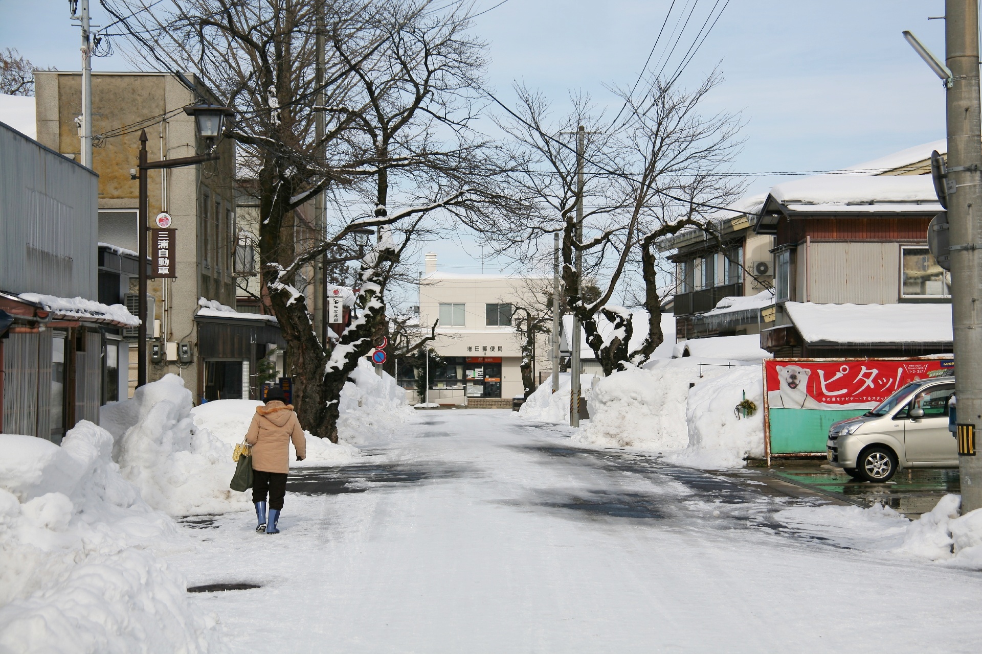 雪の増田の町並み　秋田の風景