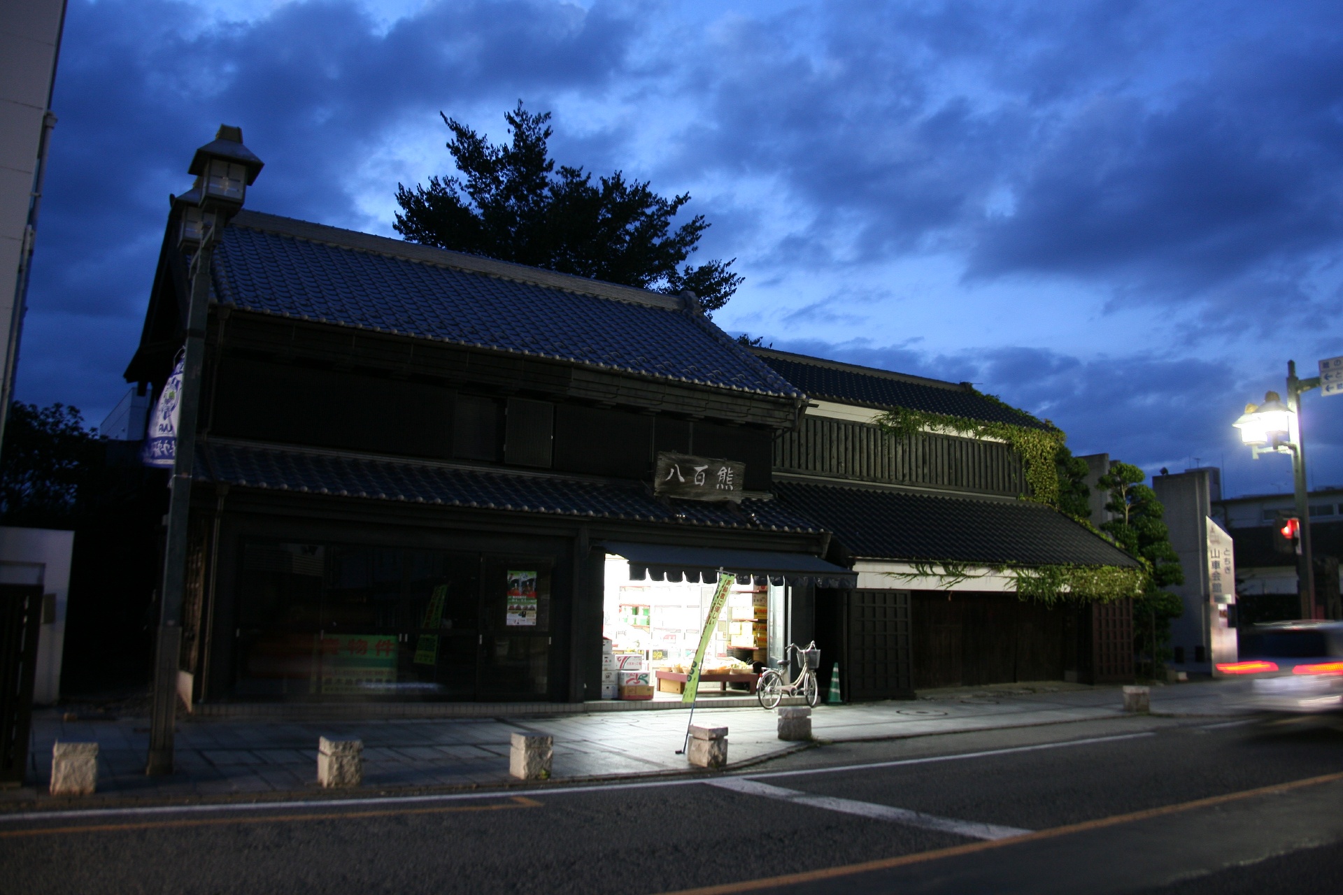 栃木の伝統的な古い町並み　栃木の風景