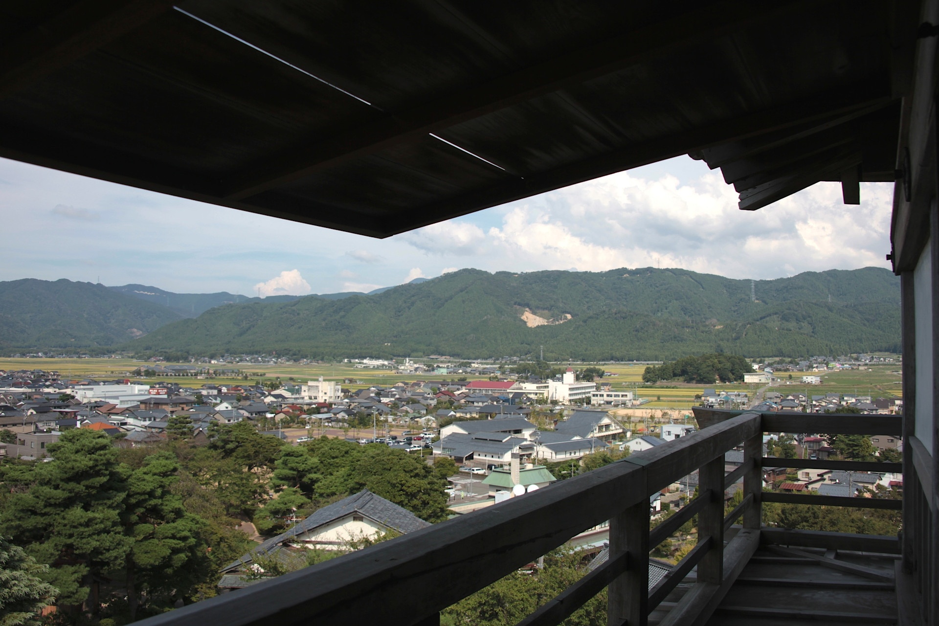 丸岡城から見る風景　福井の風景
