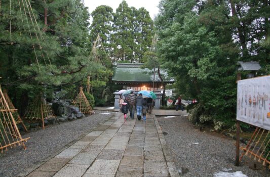 元旦の日枝神社　初詣の風景　富山の風景