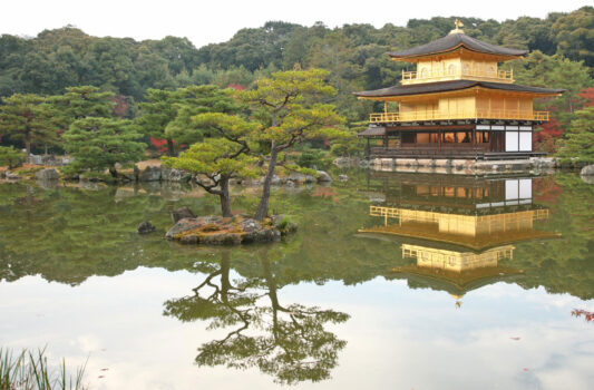 金閣寺　京都の風景