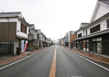 筑後吉井　白壁の町並み　福岡の風景