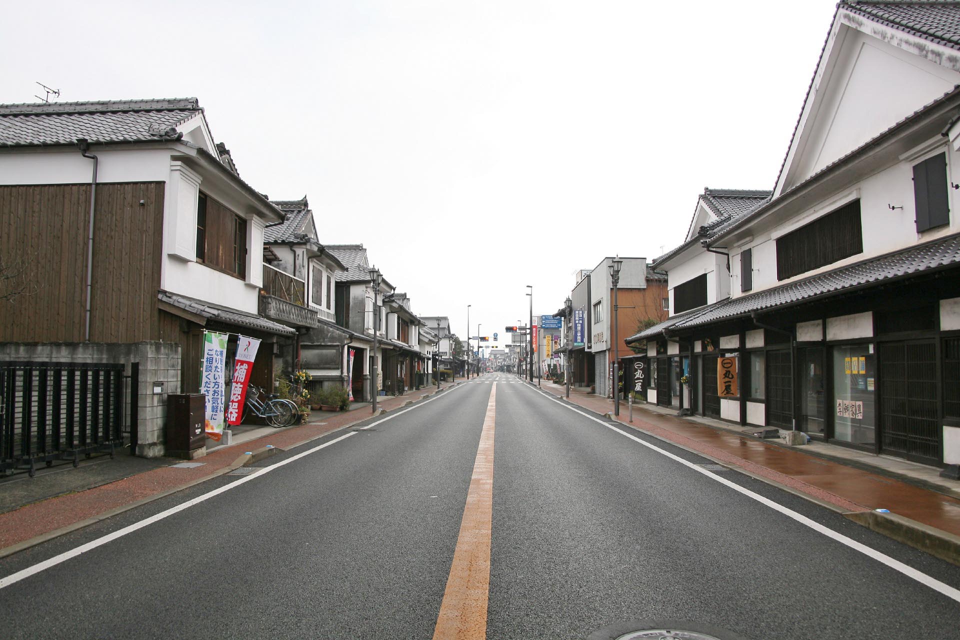 筑後吉井　白壁の町並み　福岡の風景