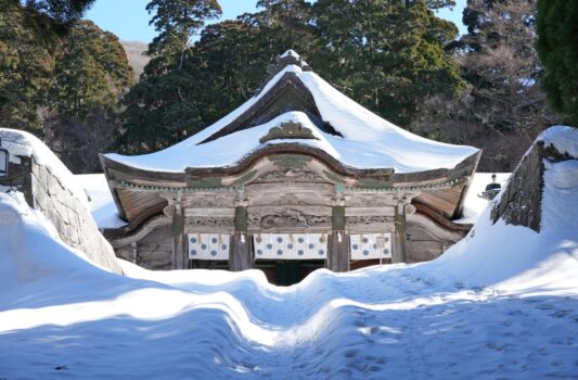 冬の大神山神社　奥宮　鳥取の風景