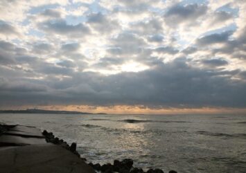 銚子　犬吠埼　冬の朝の太平洋　千葉の風景