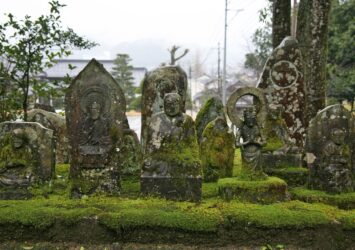 宗鏡寺の石像　兵庫の風景