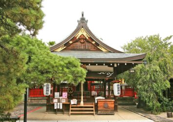 御霊神社　奈良の風景