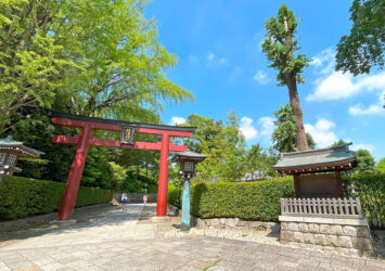 根津神社　東京の風景