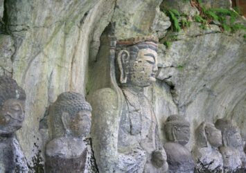 臼杵石仏　大分の風景