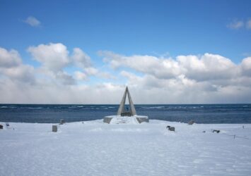 真冬の宗谷岬　北海道の冬の風景