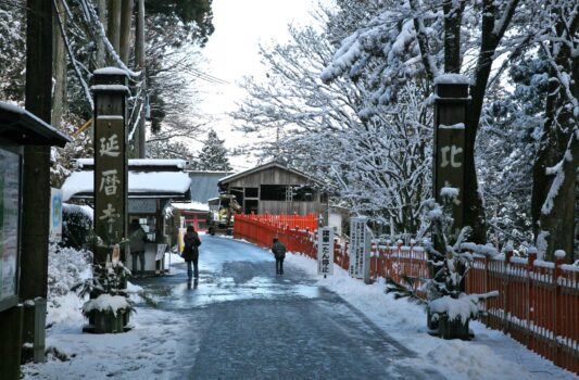 雪の比叡山延暦寺　滋賀の風景