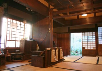 江戸時代の建物「栃木市郷土参考館」　栃木の風景