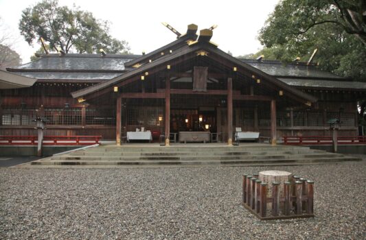 雨の日の猿田彦神社　三重の風景