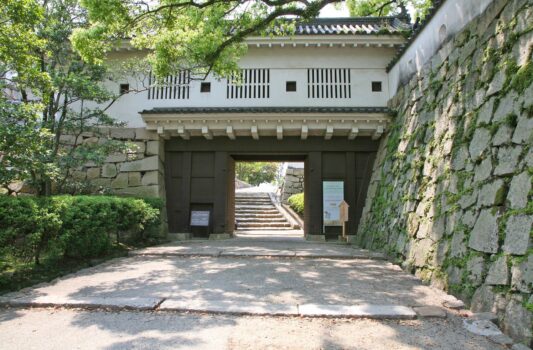 岡山城「廊下門」　岡山の風景