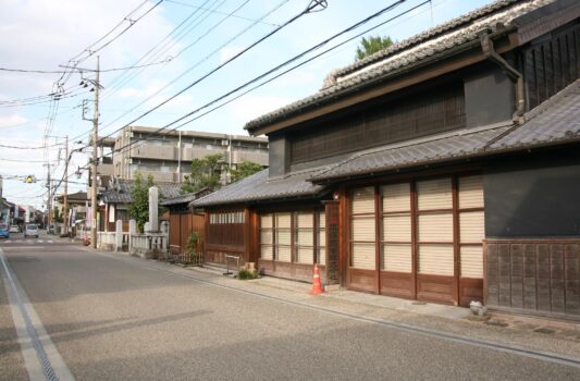 栃木・嘉右衛門町の町並み　夏の栃木の風景　日本の伝統的な町並み