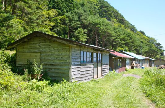 三陸海岸の風景「机浜番屋群」　岩手の風景