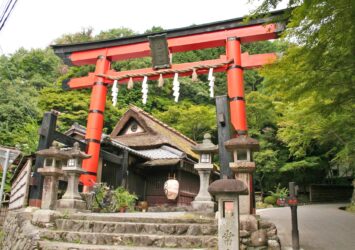 真夏の嵯峨鳥居本　京都の夏の風景　京都の伝統的な町並み