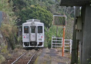 海の見える駅「小内海駅」　JR九州・日南線「海幸山幸」　宮崎の駅　宮崎の風景