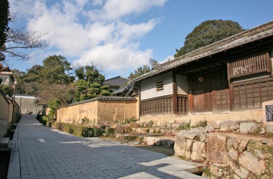 長府の古い町並み　古江小路　菅家長屋門　山口の風景　日本の伝統的な町並み