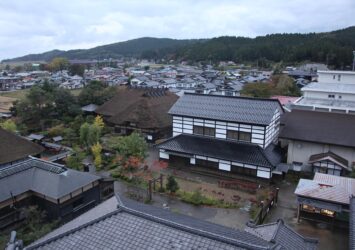 天鷺城から眺める夕暮れの羽後亀田城下の町並み　秋田の風景