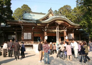 正月の大麻比古神社　徳島の正月風景　冬の徳島の風景