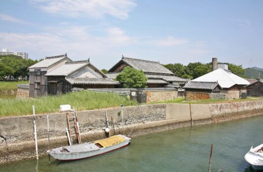 国指定重要文化財・福永家住宅　夏の鳴門の風景　夏の徳島の風景