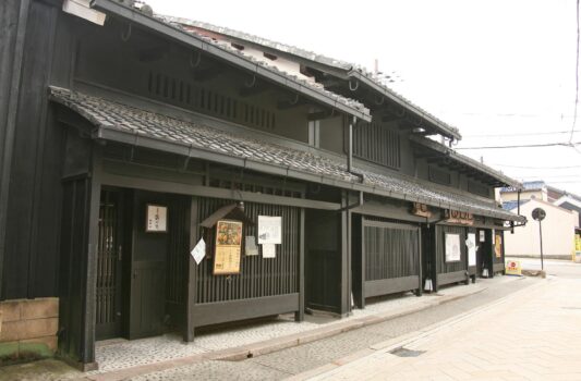 ならまちの町並み　奈良の歴史的町並み　奈良の風景