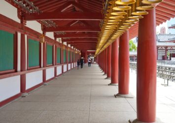 四天王寺の境内　大阪の風景