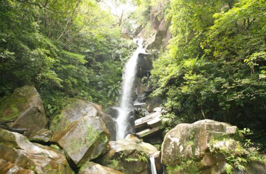 轟の滝　沖縄の滝　沖縄の風景