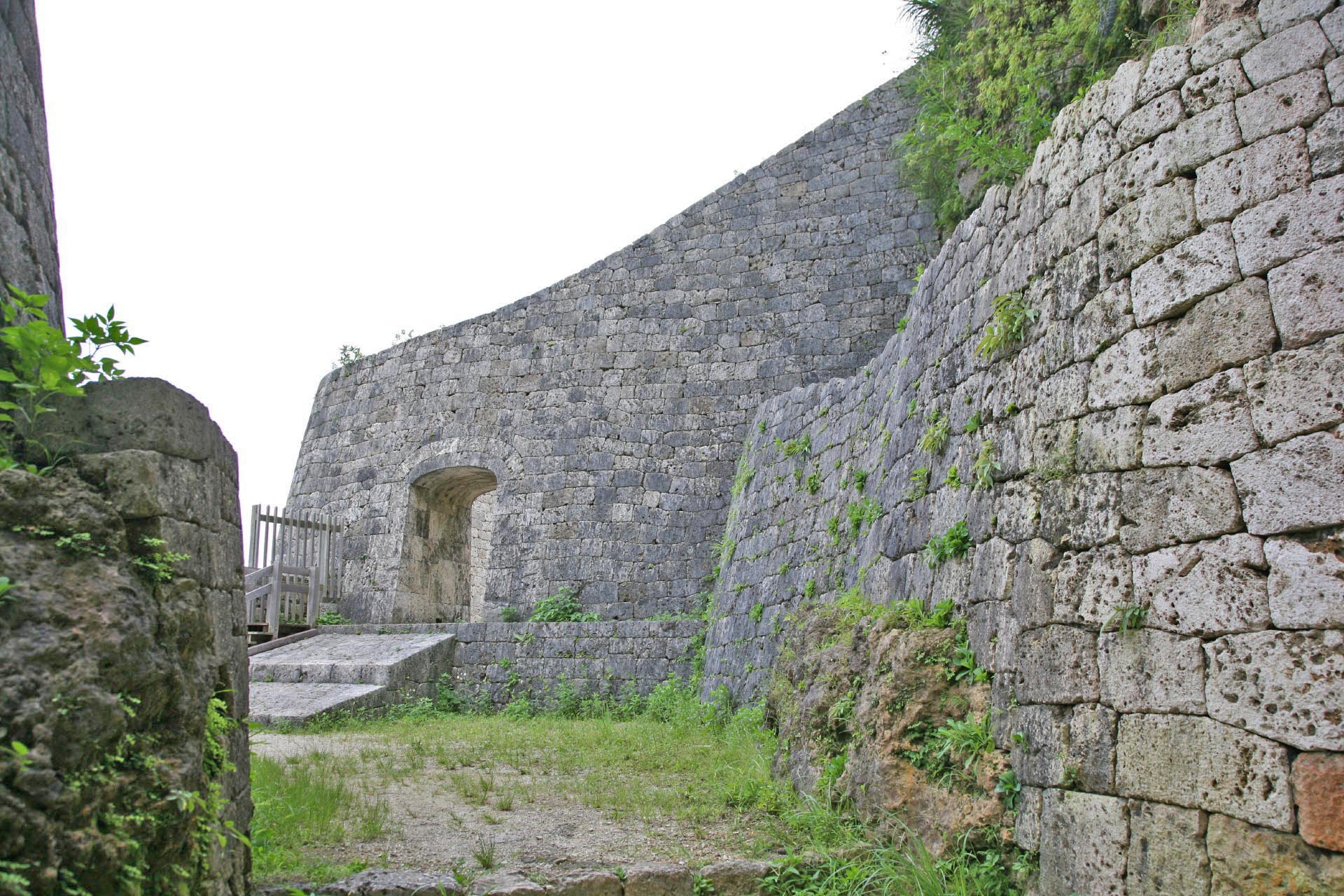 浦添城跡　沖縄の城　沖縄の風景