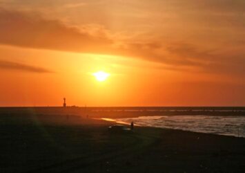 寺泊の夕日　新潟の風景　新潟の絶景