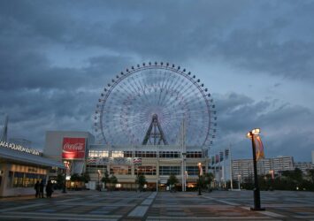 夕暮れの大阪ベイエリアの風景　天保山ハーバービレッジ　大阪の風景　大阪の夕暮れ