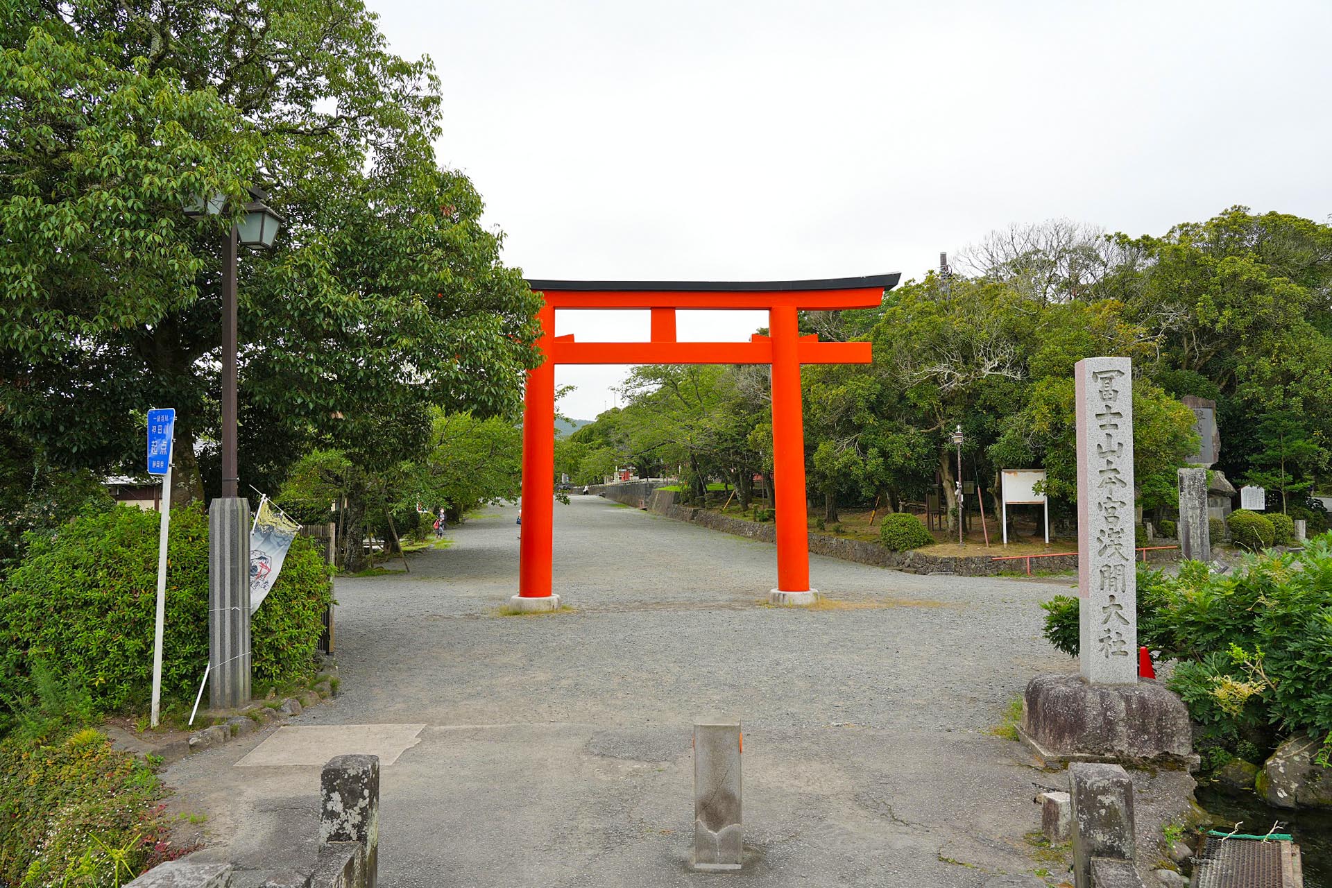 富士山本宮浅間大社　夏の静岡の風景