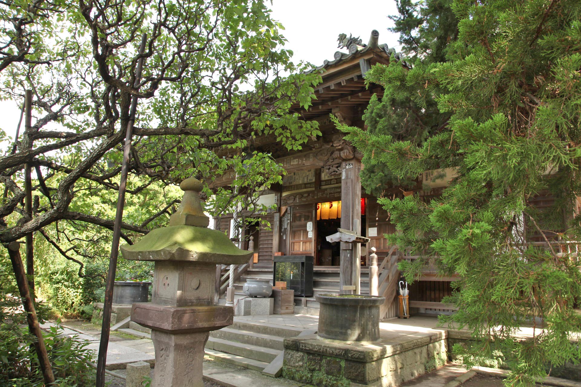 鎌倉　宝戒寺　鎌倉の寺院　神奈川の風景