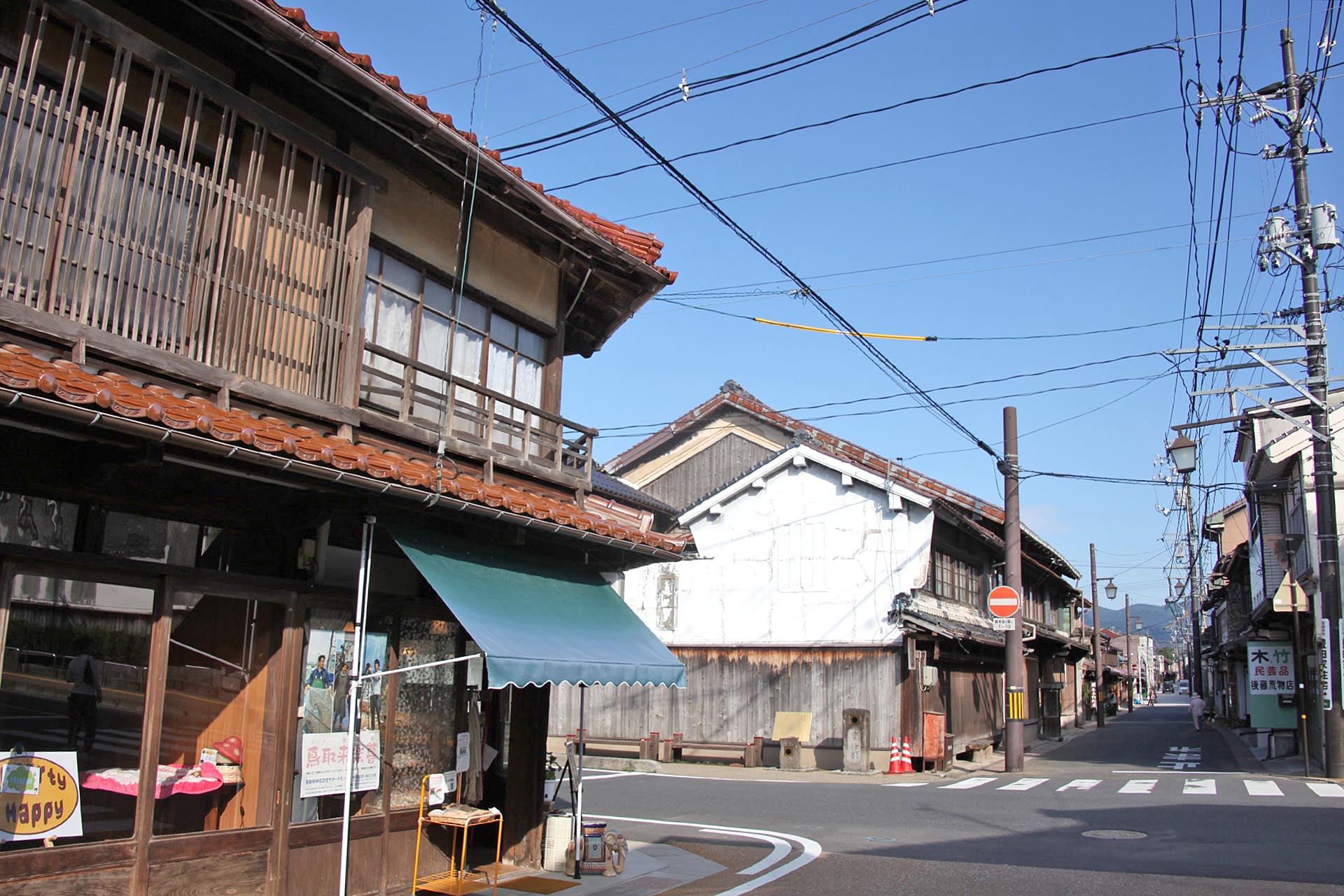 倉吉の伝統的な古い町並み　鳥取の町並み　鳥取の風景